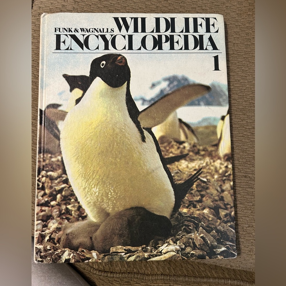 Wildlife Encyclopedia Volume 1